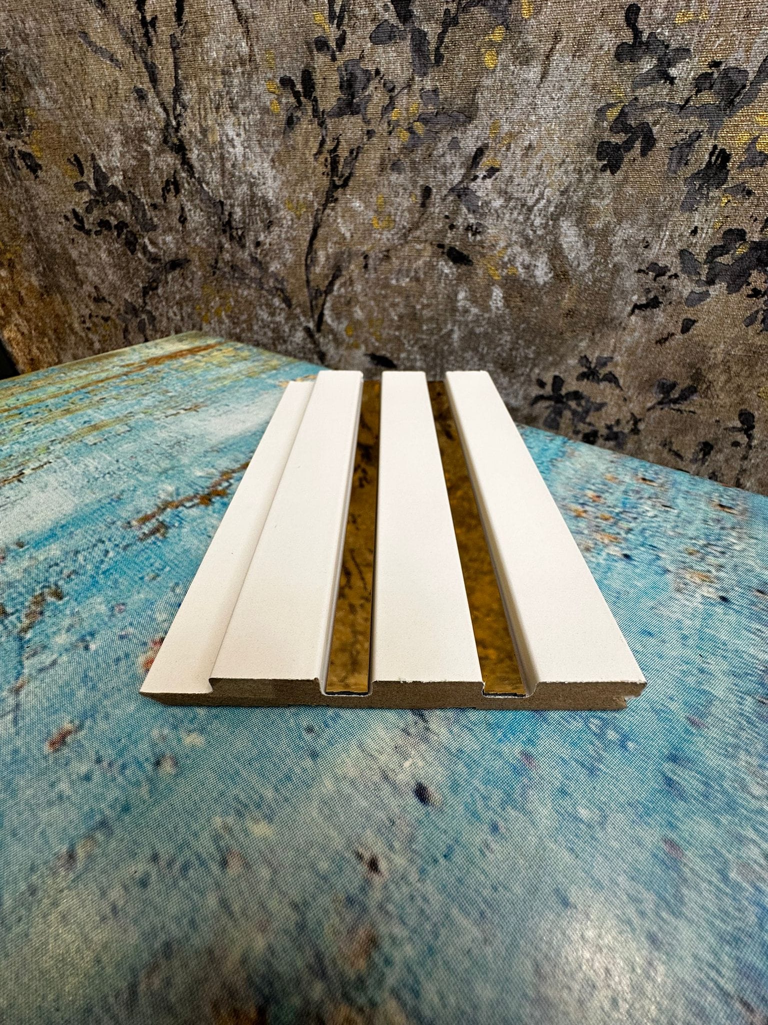 mdf-duvar-profili-white-gold-2