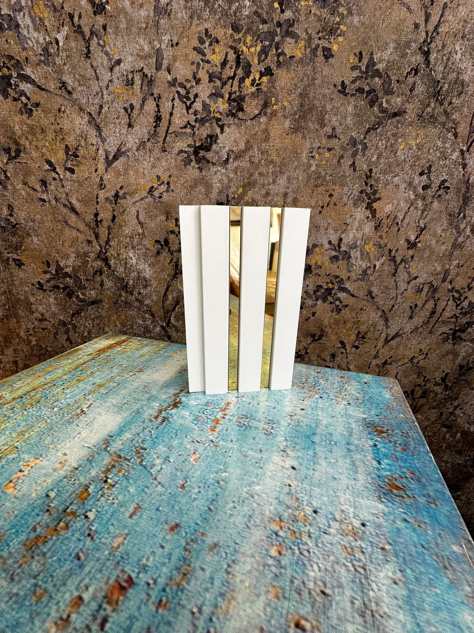 mdf-duvar-profili-white-gold